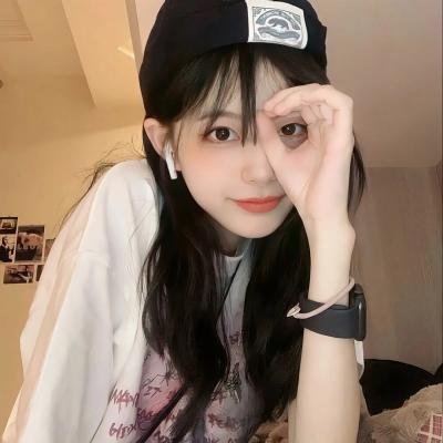 皮裘大衣女人