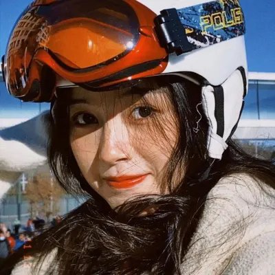 禁苑春浓
